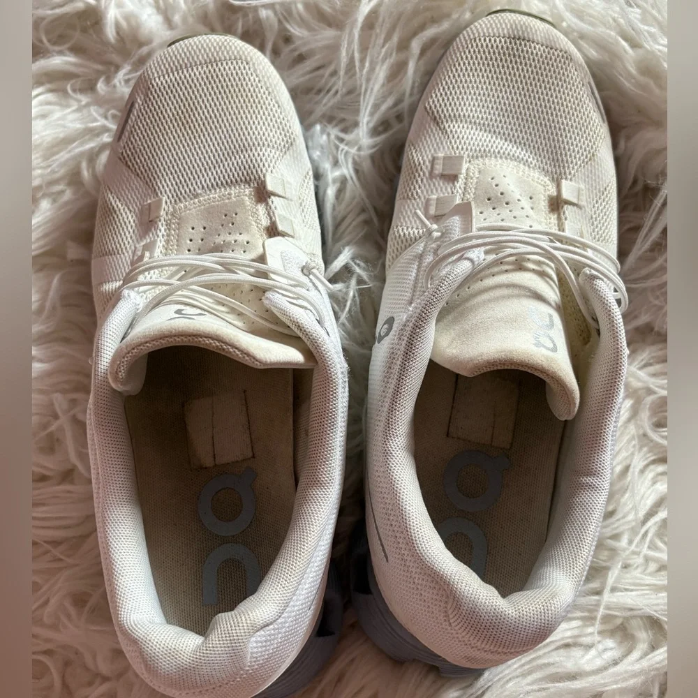 On Cloud 5 Running Shoes Women's Size 8.5 - Picture 5 of 8